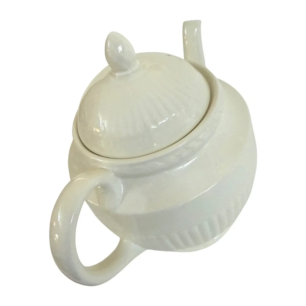 Vintage Wedgwood Edme Teapot Discontinued Ivory Creamware England Excellent